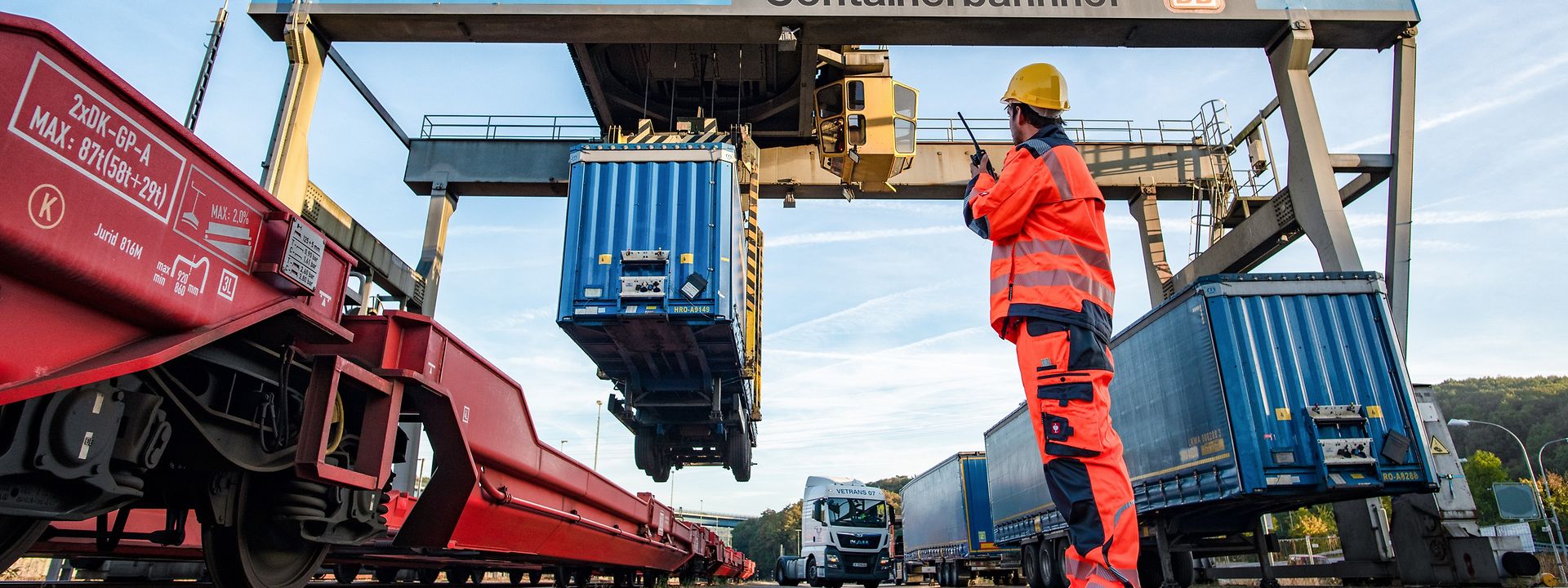 Intermodal_stage